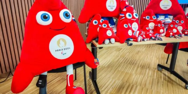 Peluche de la mascota de Paris 2024