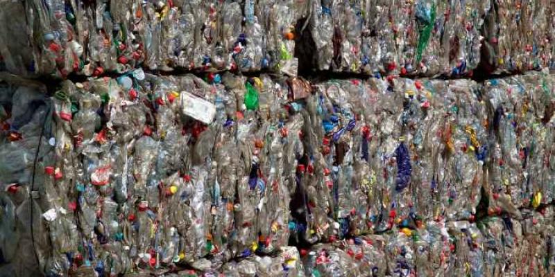 Residuos de envases listos para reciclar