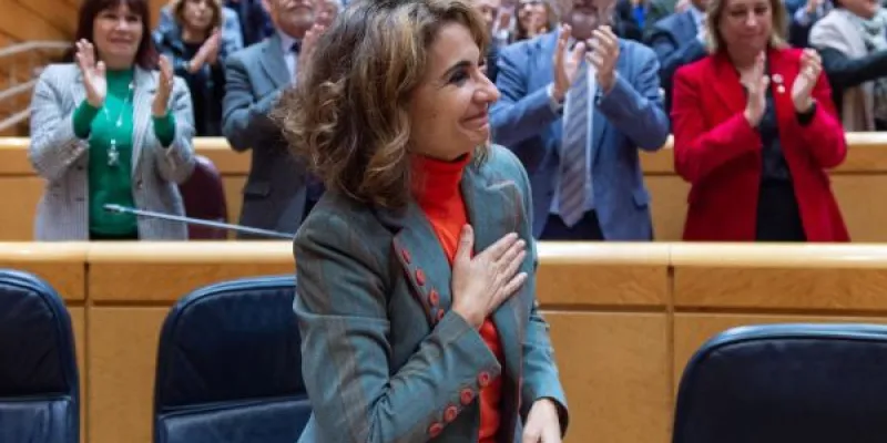 El aplauso por los nuevos impuestos a la Ministra