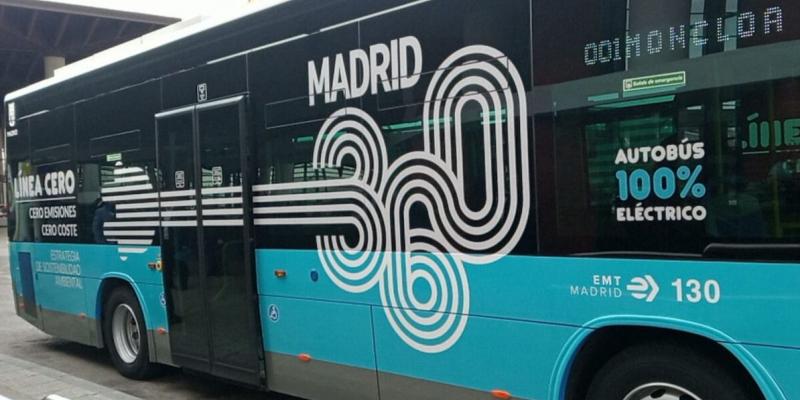 La EMT pone en circulación su línea cero de bus.