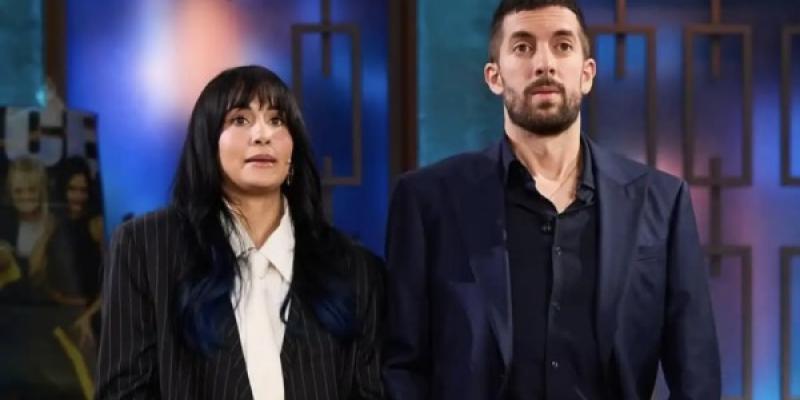 Aitana y David Broncano en La Revuelta el 19/02/2025