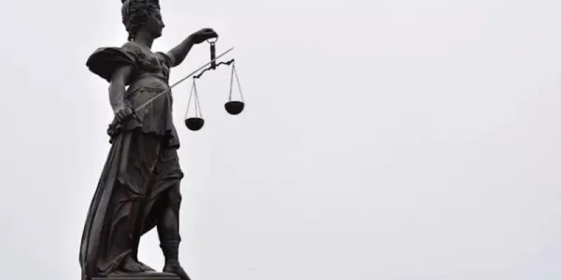 Estatua de la justicia