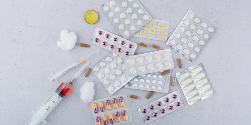 Consecuencias de tirar medicamentos en el desagüe