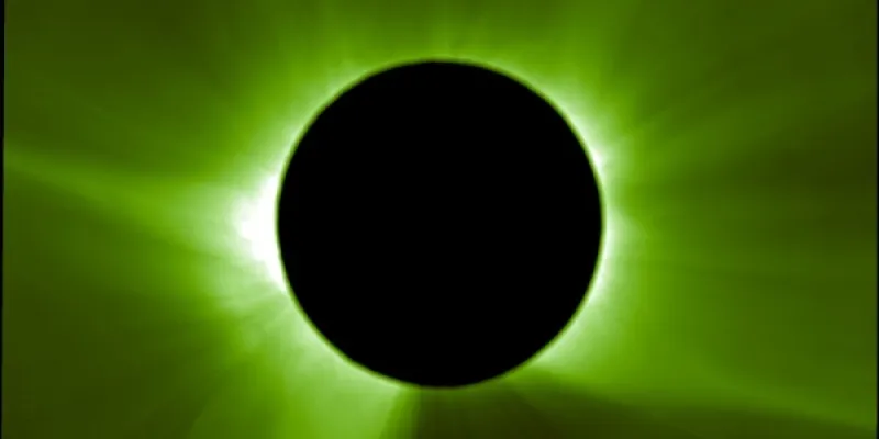 Composición de la serie de imágenes captadas por Proba-3 durante el eclipse de Sol