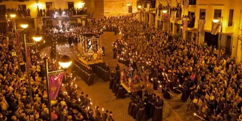 Semana Santa de Sagunto y mujeres