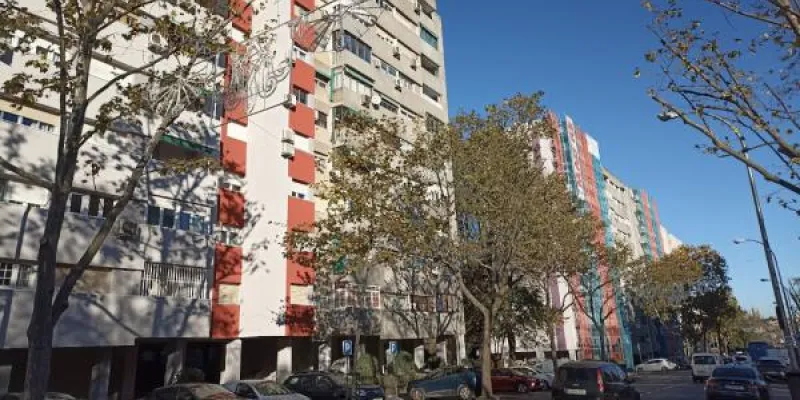 Edificios rehabilitados en el Poblado Dirigido de Orcasitas 