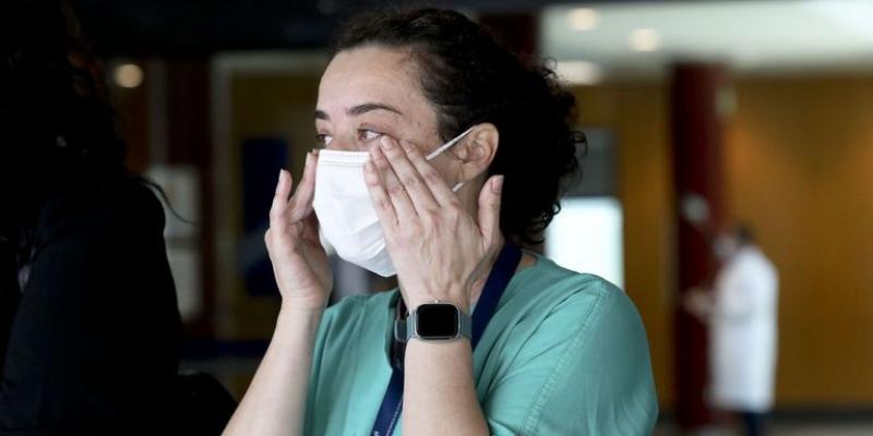 Los sanitarios agradecieron el apoyo de estos meses emocionados tras firmar el acuerdo 