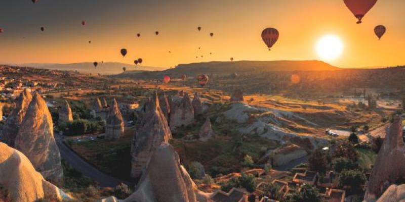 Puesta de sol en Capadocia (Turquía) 