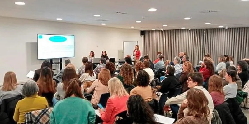 Asistentes a la presentación del informe