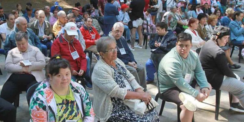 Reunión en Carballiño para las personas con discapacidad intelectual