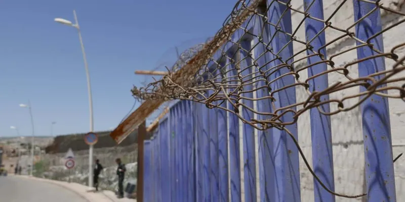 Todo el mundo mira lo que está sucediendo en la valla de Melilla