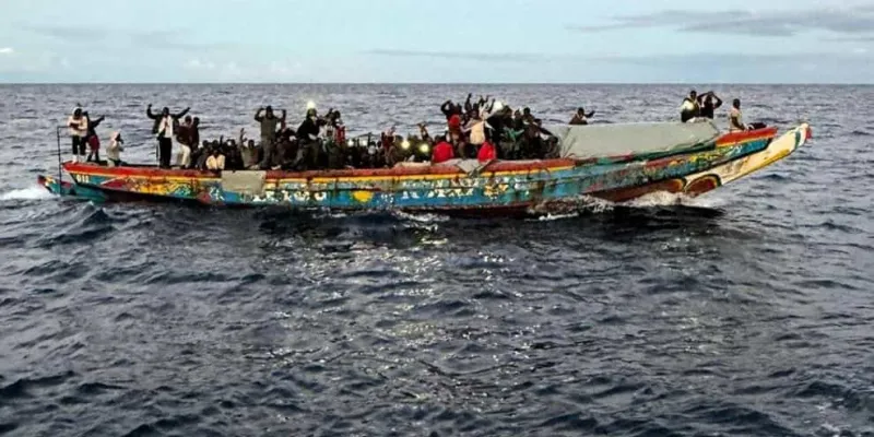 Miles de personas mueren en embarcaciones hacia España