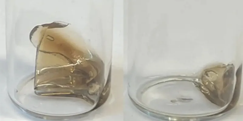 Muestra del plástico que se degrada mucho más rápido