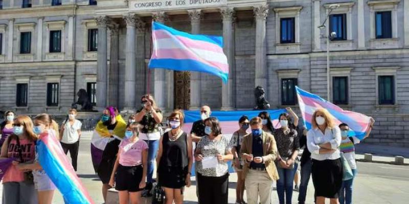 Colectivos Trans a las puertas del Congreso