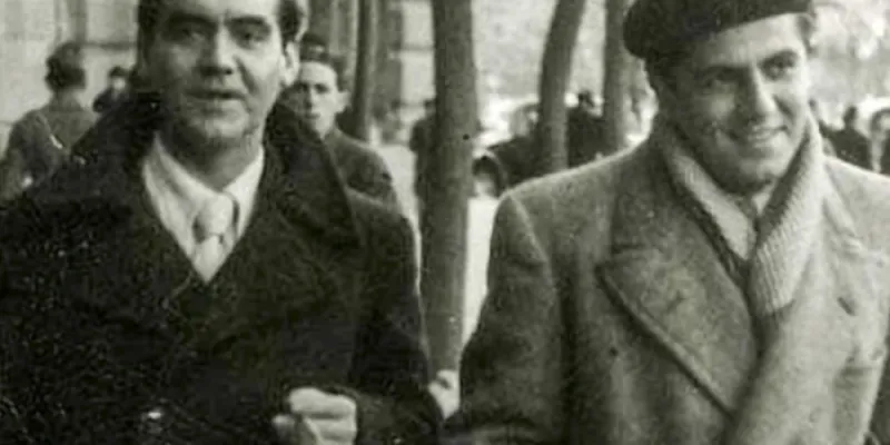 Rafael Rodríguez Rapún junto a Lorca
