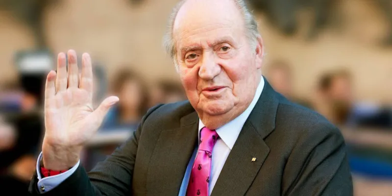Rey Juan Carlos I diciendo adiós / Imagen de agencia