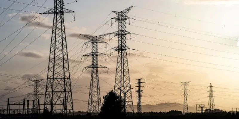 Las variaciones de tensión bruscas ponen en alerta a Red Eléctrica