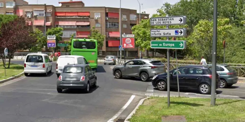 Una calle en el barrio de Tejas Verdes, en San Sebastián de los Reyes 