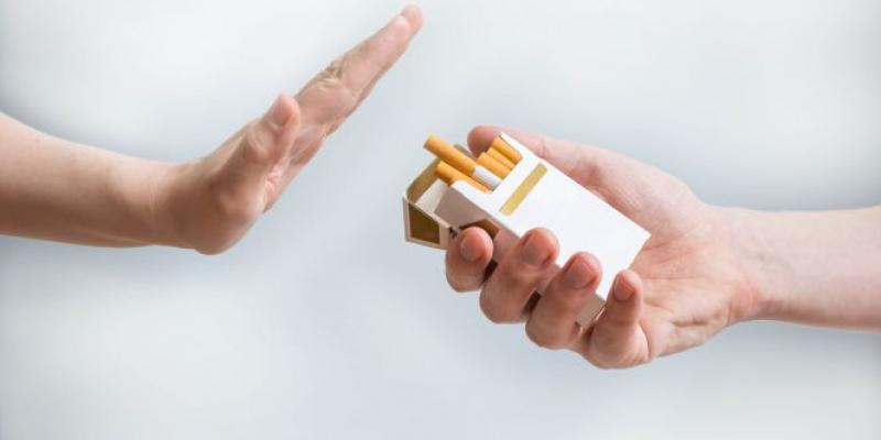 Casi un 7% de los fumadores han dejado el tabaco durante el confinamiento.