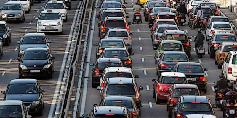 Dispositivo especial de la DGT para el puente de Todos los Santos