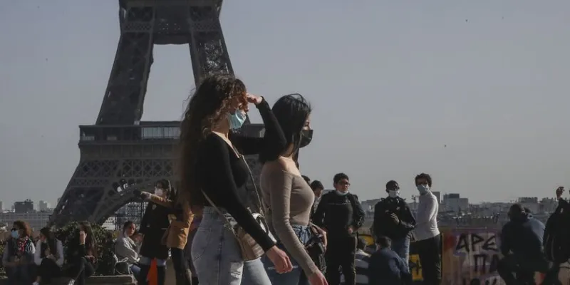 Nuevo golpe al turismo