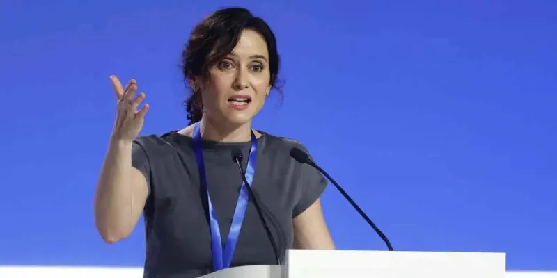 Ayuso apuesta por la financiación universitaria en 2026