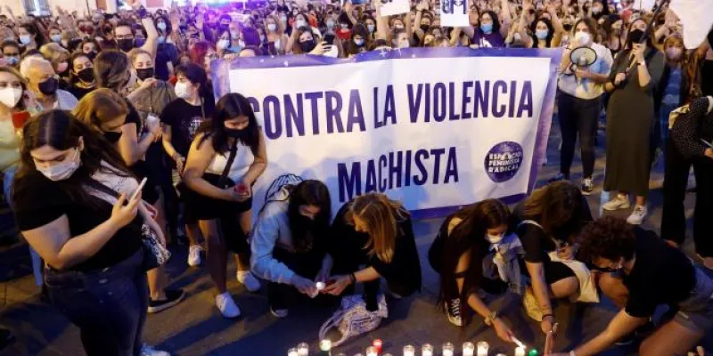 Concentración contra la violencia machista en la Puerta del Sol, en Madrid.