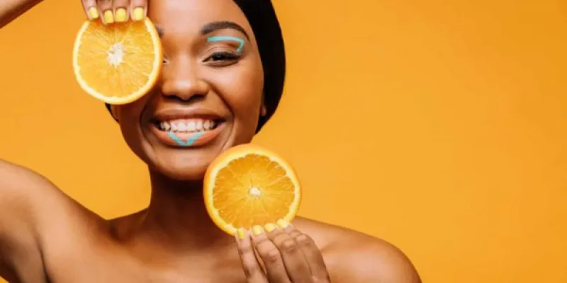 La importancia de la vitamina C para el organismo y la piel