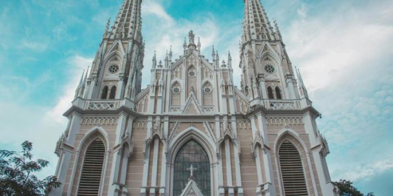 Catedral de la ciudad de Vitoria 