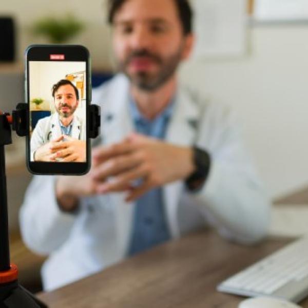 Los médicos en redes sociales