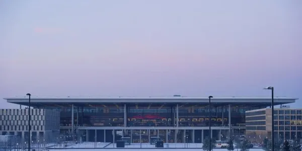 13667482w