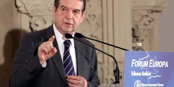 13818364w