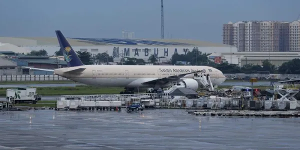 14973326w