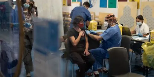 España se encuentra en riesgo bajo por Covid desde julio de 2020