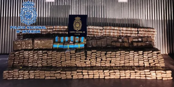 Fotografía del hachís incautado. Foto de Policía Nacional