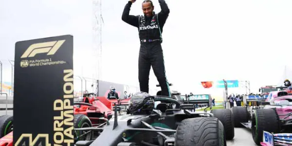 Lewis Hamilton consigue igualar a Michael Schumacher 