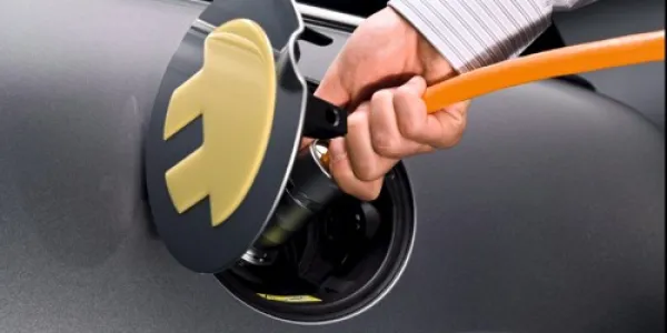Punto de recarga rápida coche eléctrico