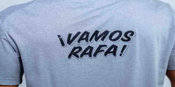 Rafa Nadal saca camisetas y mascarillas con el lema "Vamos Rafa"