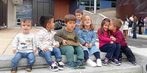 Medicamento para mejorar la salud mental de los niños con acondroplasia 