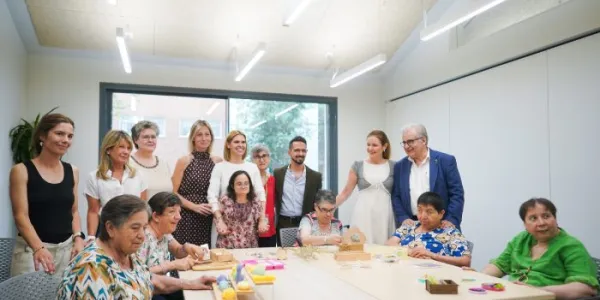 mujeres con discapacidad intelectual durante el acto |