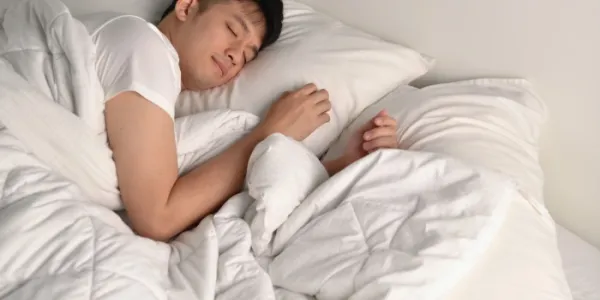 Hombre durmiendo
