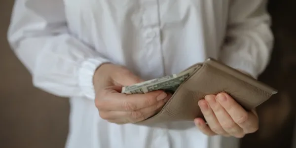 Hombre con dinero