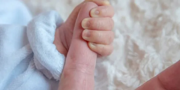 La baja de maternidad es uno de los aspectos más discutidos dentro de la nueva Ley de Familias