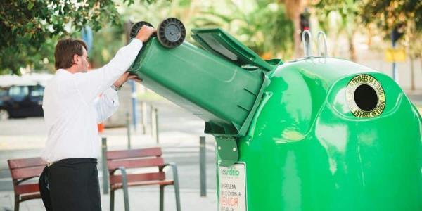 Un alto porcentaje de bares y restaurantes reciclan el vidrio