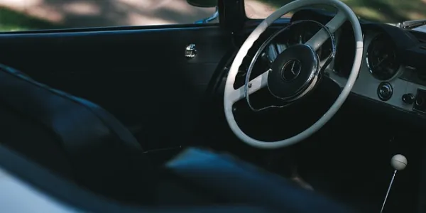 Volante de un coche eléctrico
