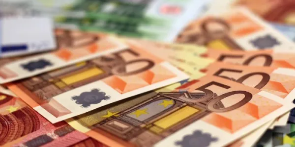 dinero en efectivo