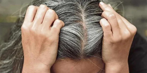 Por qué salen las canas