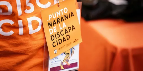 Puntos Naranjas en el Carnaval de Santa Cruz