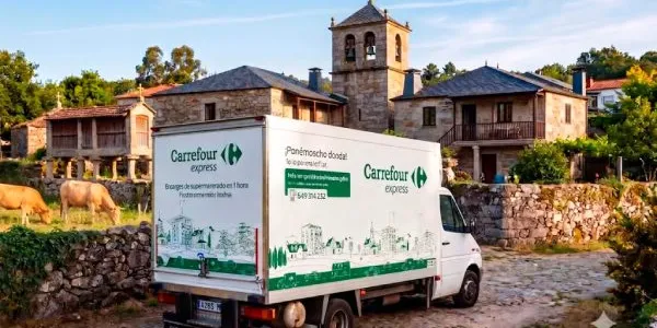 El supermercado móvil de Carrefour que recorrerá las zonas rurales de Galicia