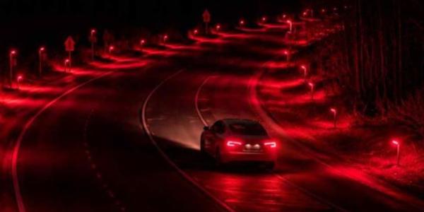 Carretera con luces rojas en Holanda